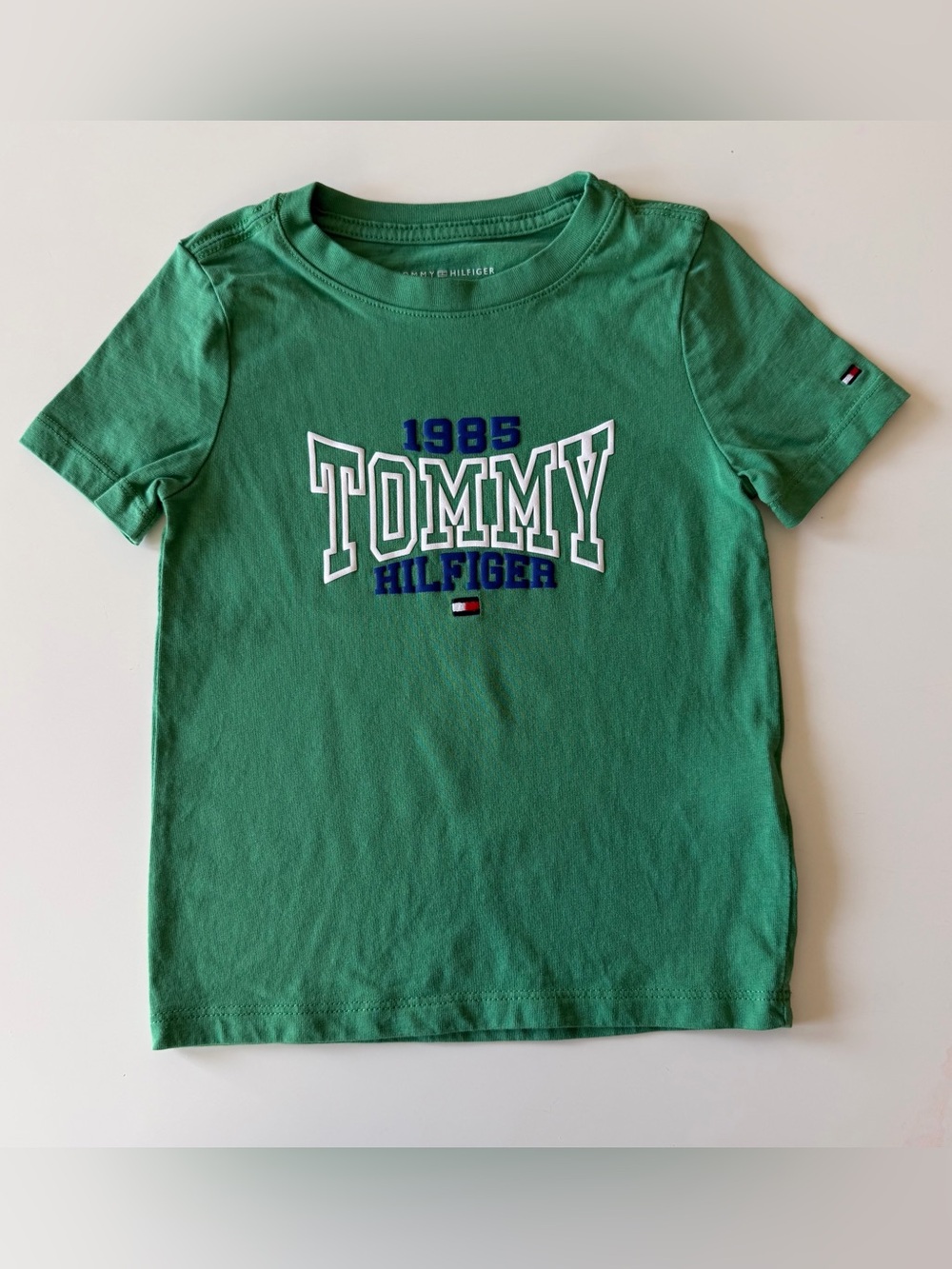 Tommy Hilfiger Green Short-Sleeve Logo Tee with 1985 Detail